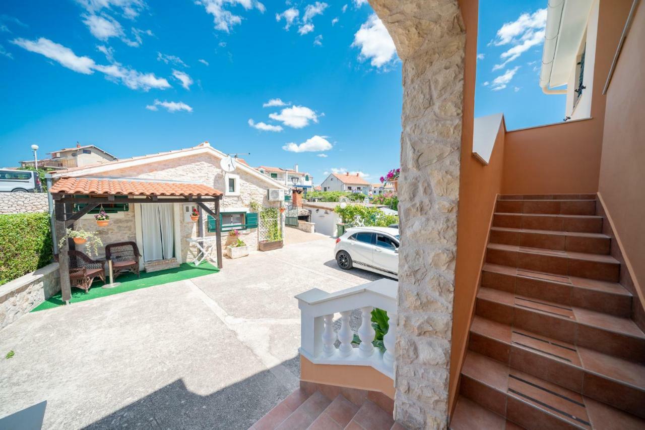 Apartments Janjac Vodice Exterior foto